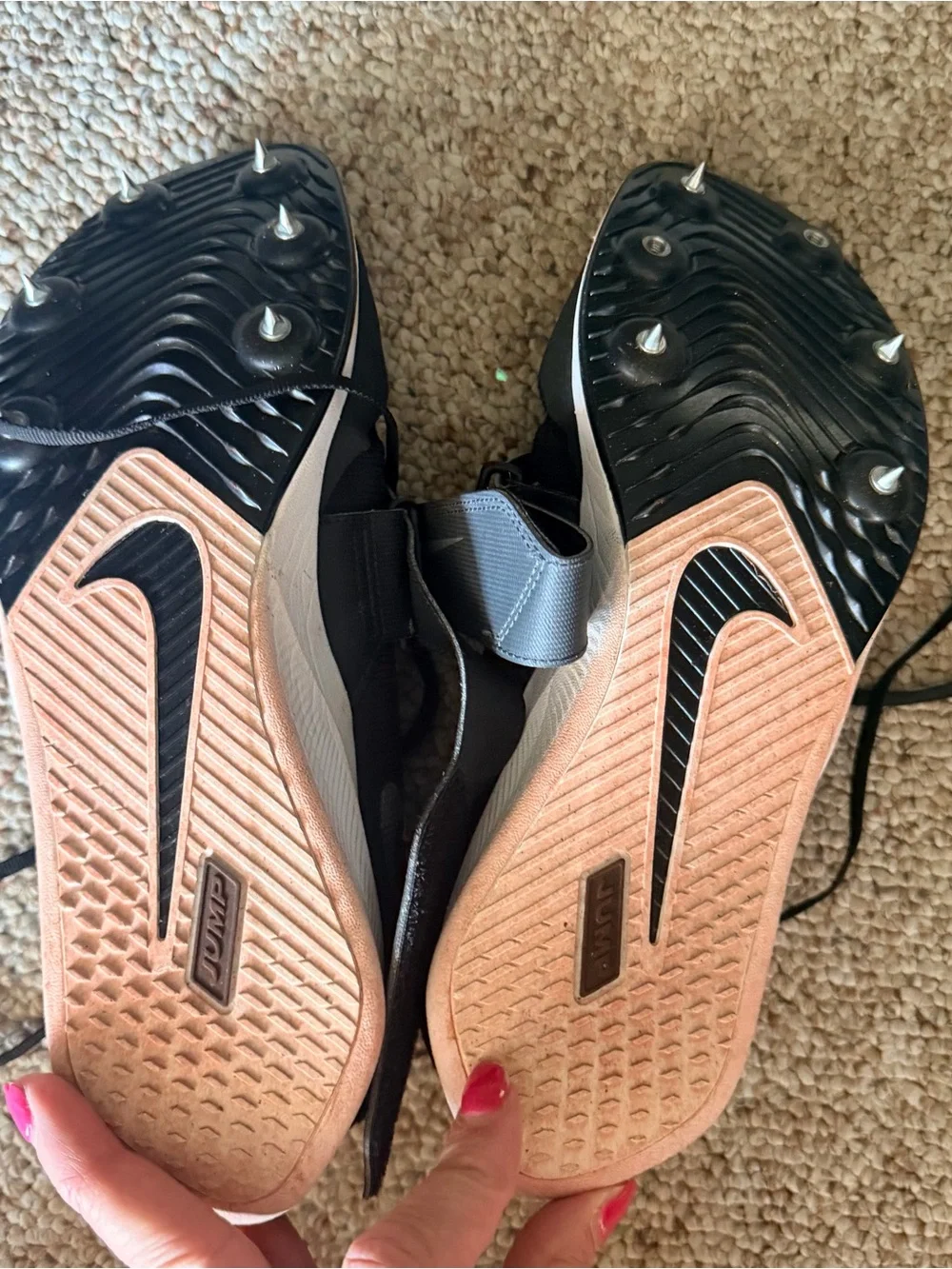 Nike Black and White Men’s Athletic track Shoes